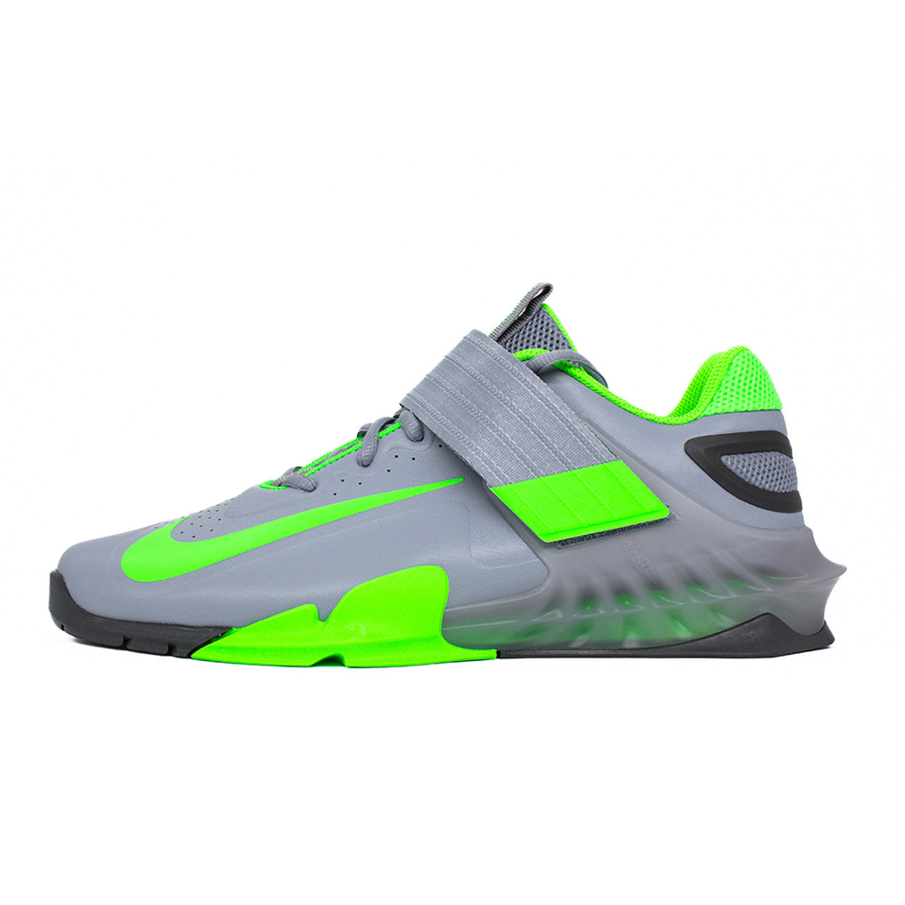 Nike Savaleos