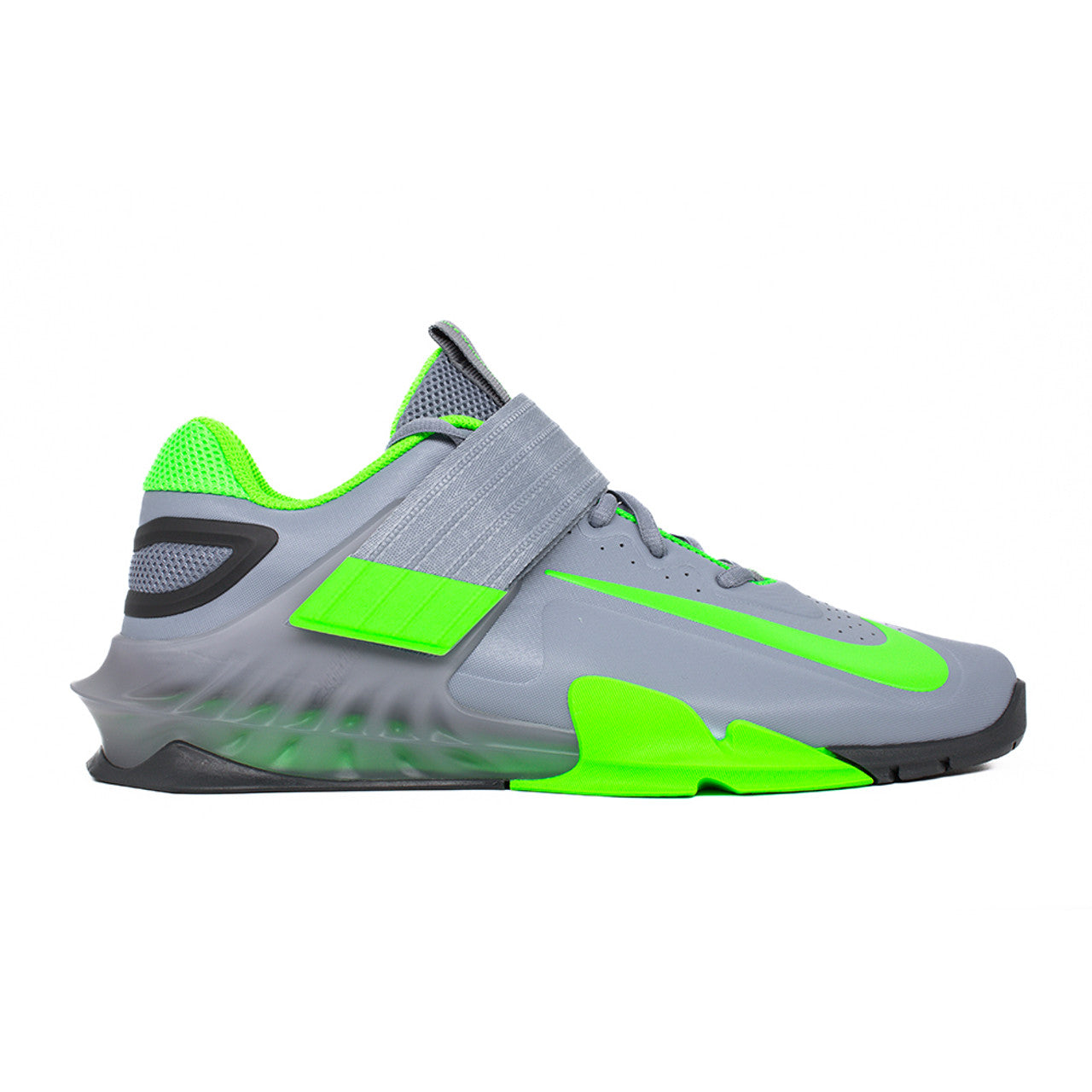 Nike Savaleos