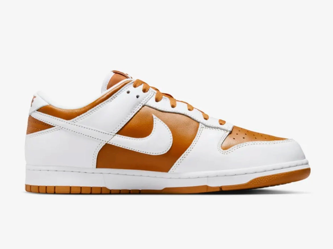 Dunk Low Dark Curry