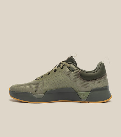 WHILE ON EARTH MOVE TRAINER