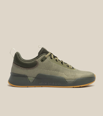 WHILE ON EARTH MOVE TRAINER