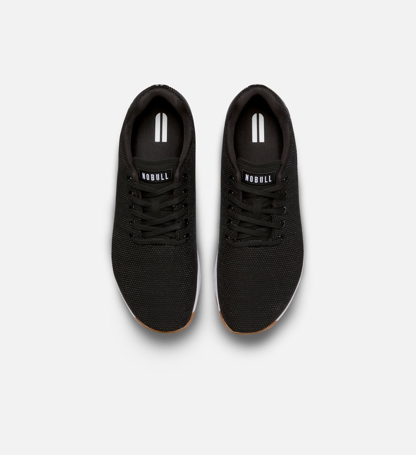 NOBULL TRAINER BLACK WHITE GUM