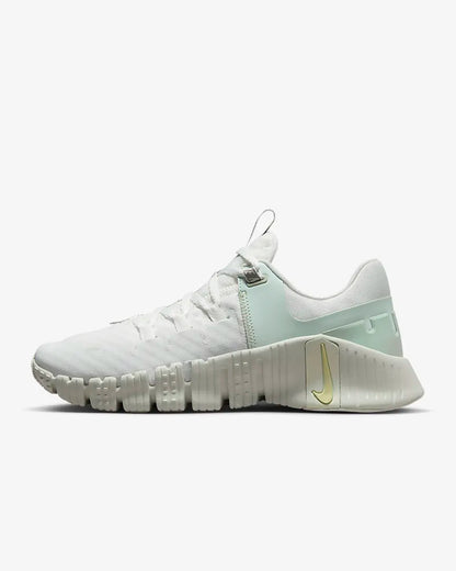 NIKE FREE METCON 5