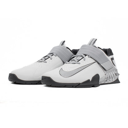 Nike Savaleos